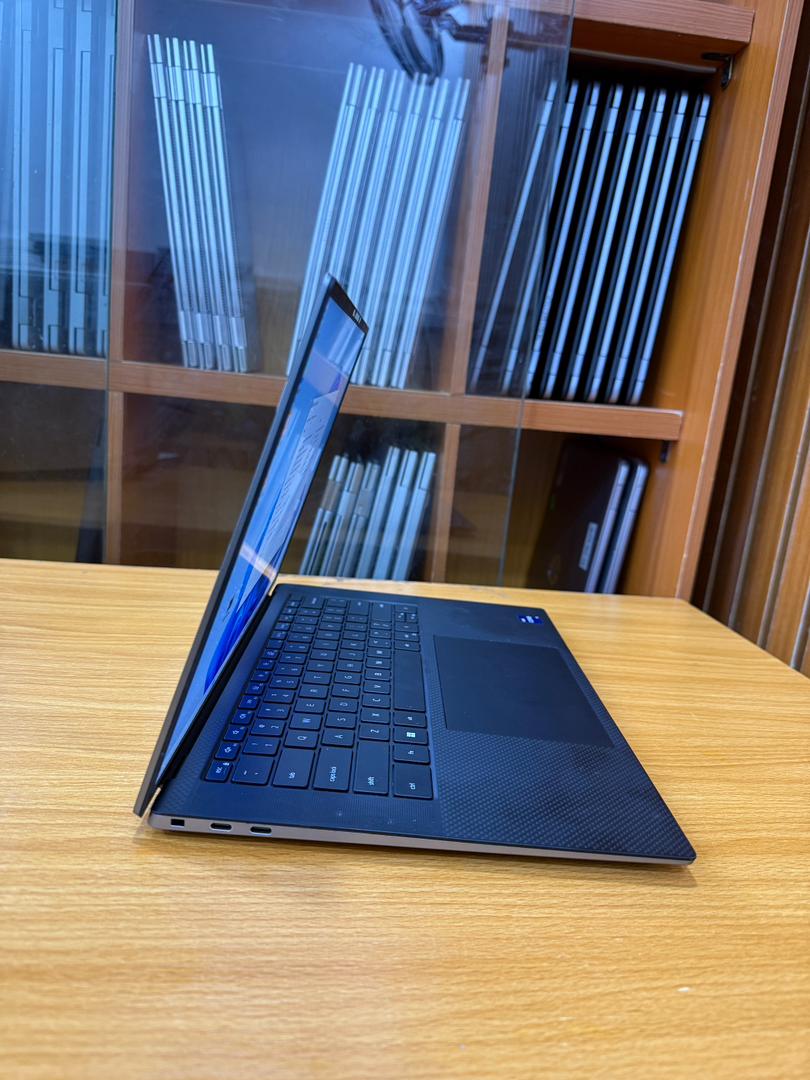 Dell Precision 5570 — photo 2