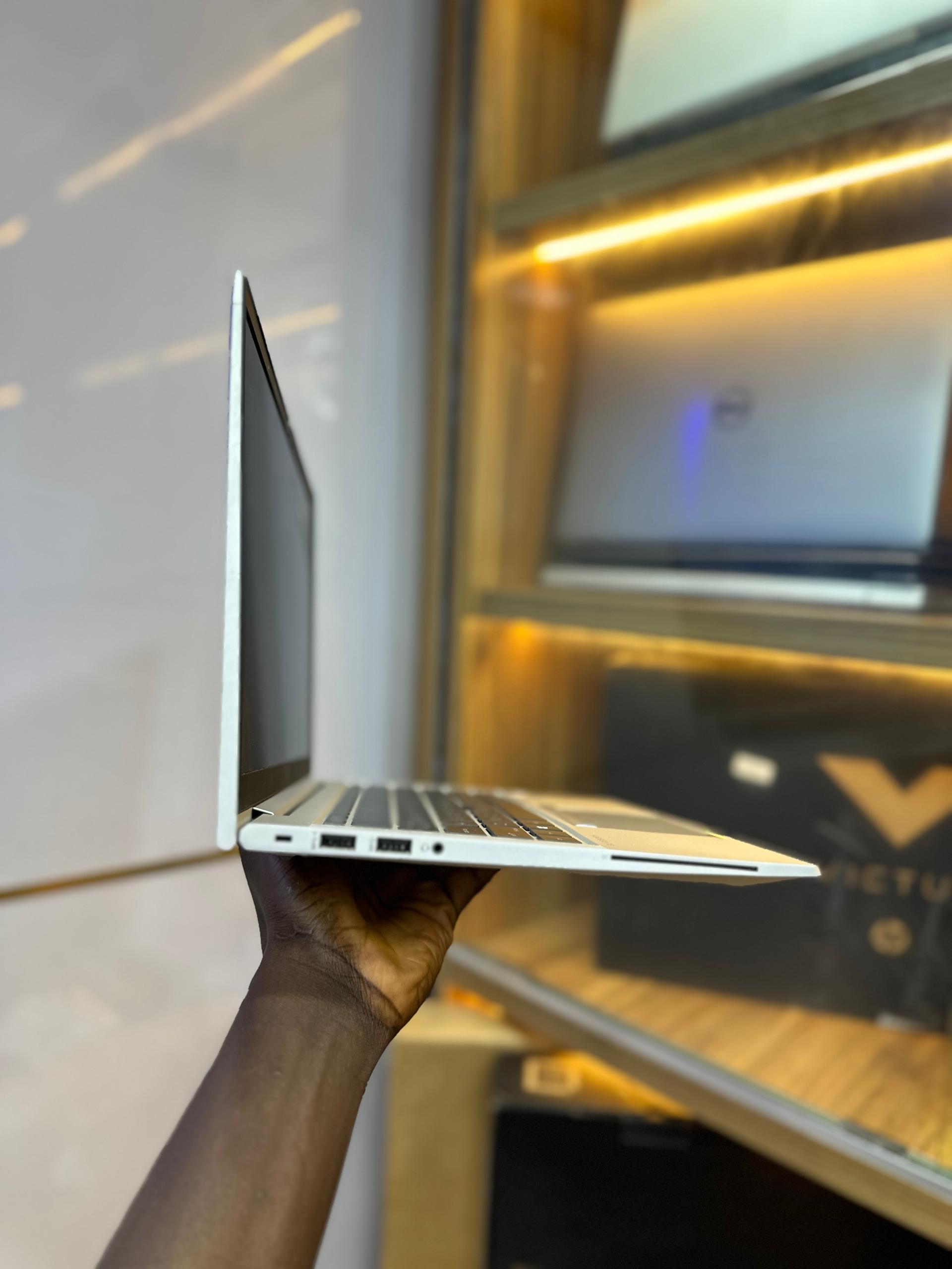 HP Elitebook 840 G7 — photo 5