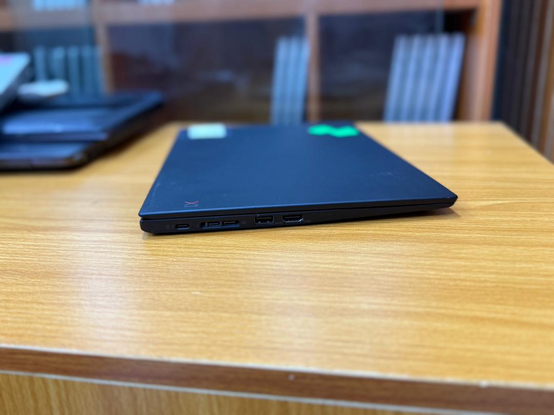 Lenovo X1 Carbon 20KH002RUS — photo 3