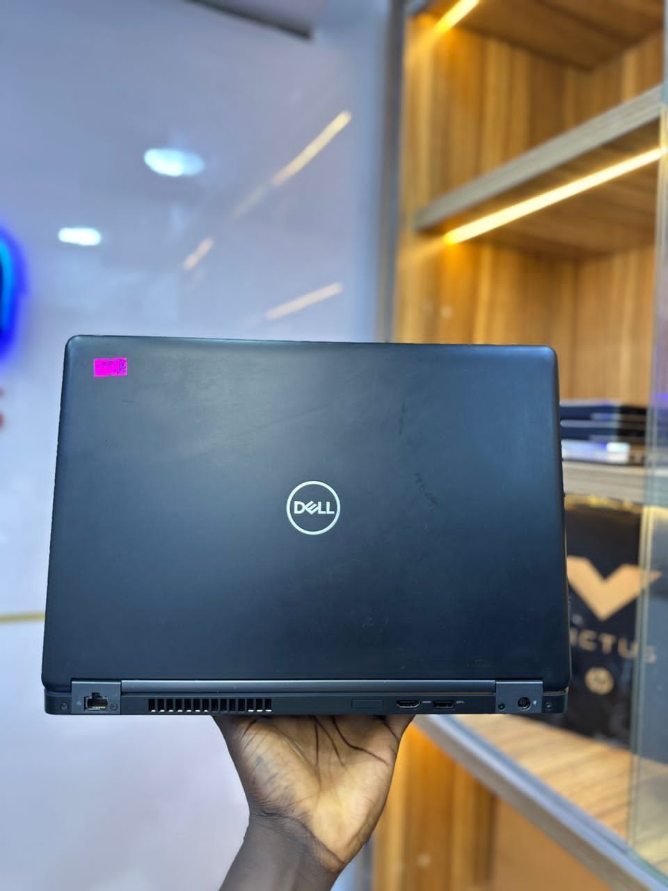 Dell latitude 5490 Touchscreen — photo 2