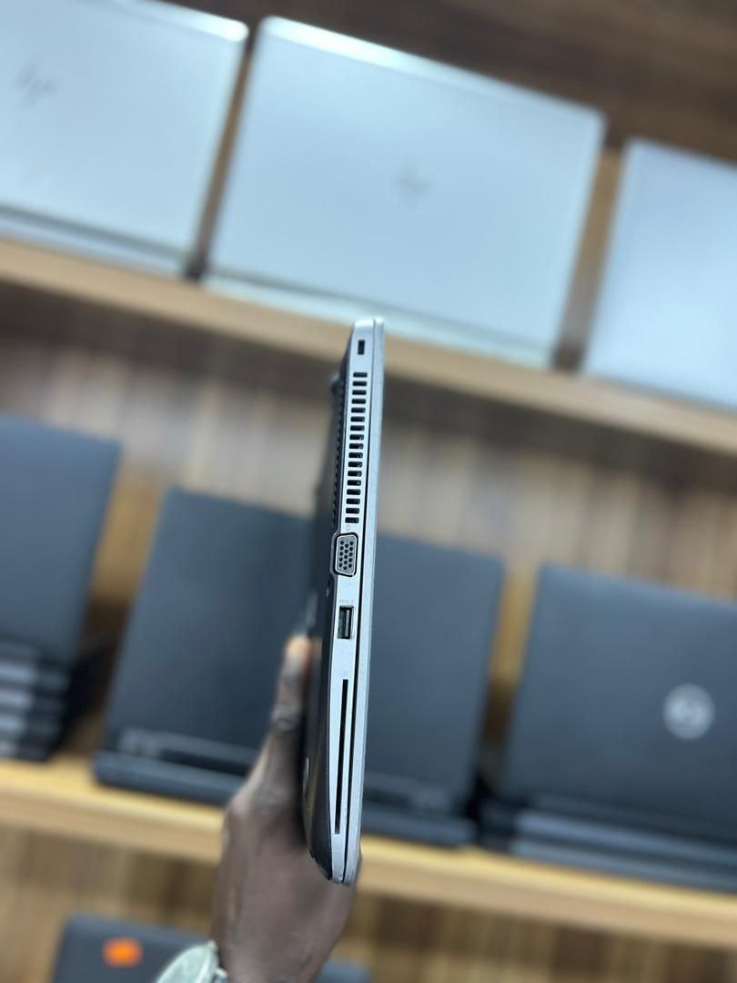 HP Elitebook 840 G3 Touchscreen — photo 3