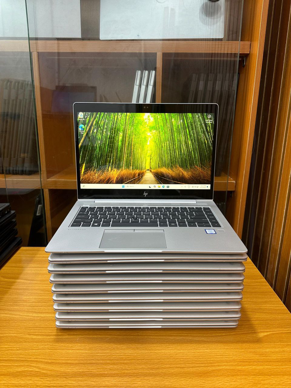 HP Elitebook 840 G5 Touchscreen — photo 1