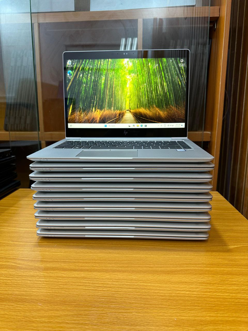 HP Elitebook 840 G5 Touchscreen — photo 3