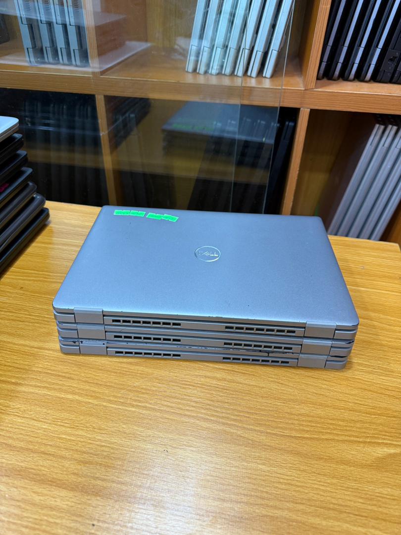 Dell latitude 5330 — photo 2