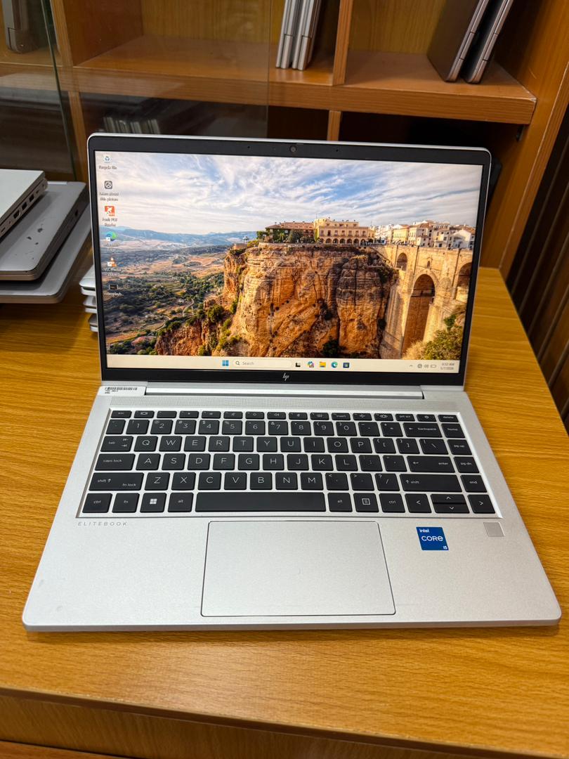 HP Elitebook 645 G10 — photo 1