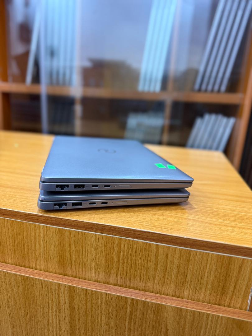Dell latitude 5440 — photo 3