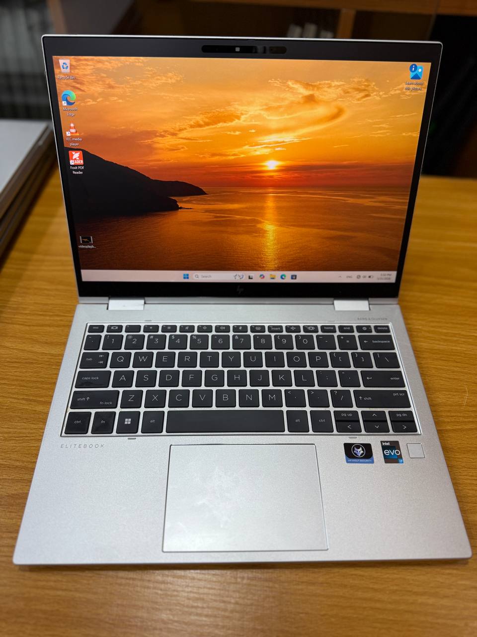 HP Elitebook 830 G9 X360 — photo 1