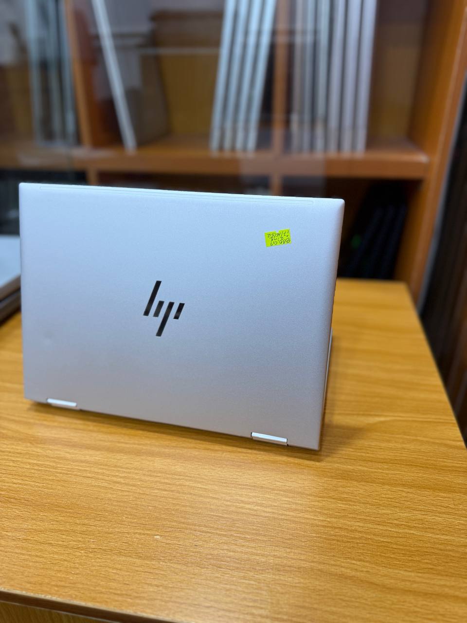 HP Elitebook 830 G9 X360 — photo 2