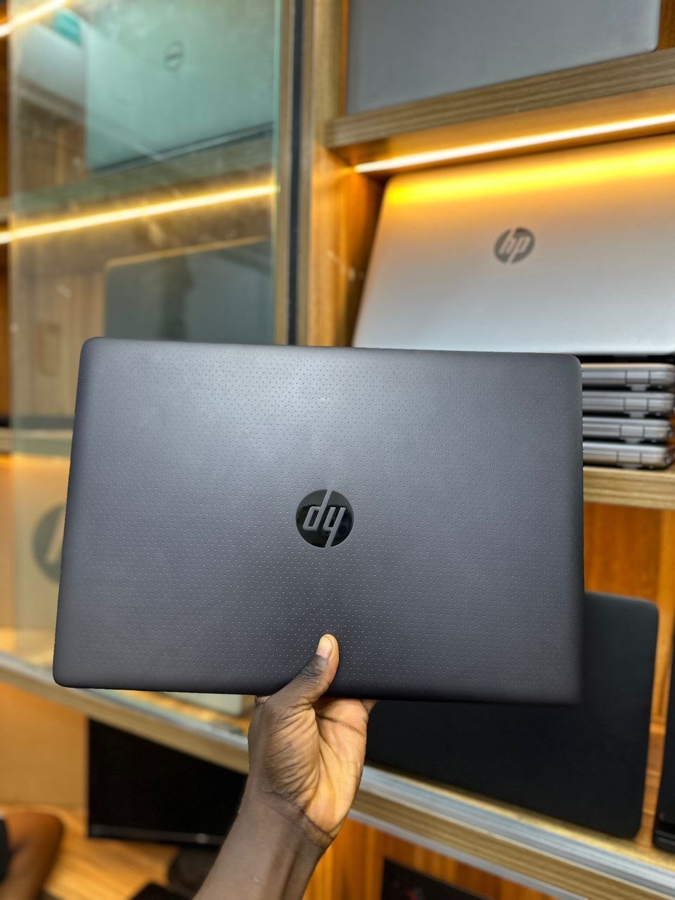 HP Zbook studio G3 Touchscreen — photo 4