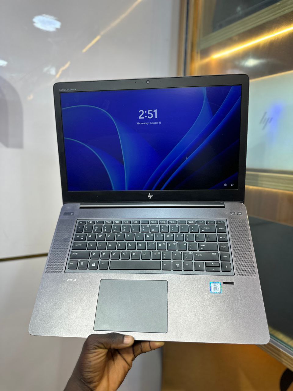HP Zbook Studio 15 G4 — photo 1