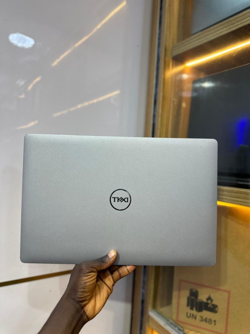 Dell Precision 3551 — photo 2