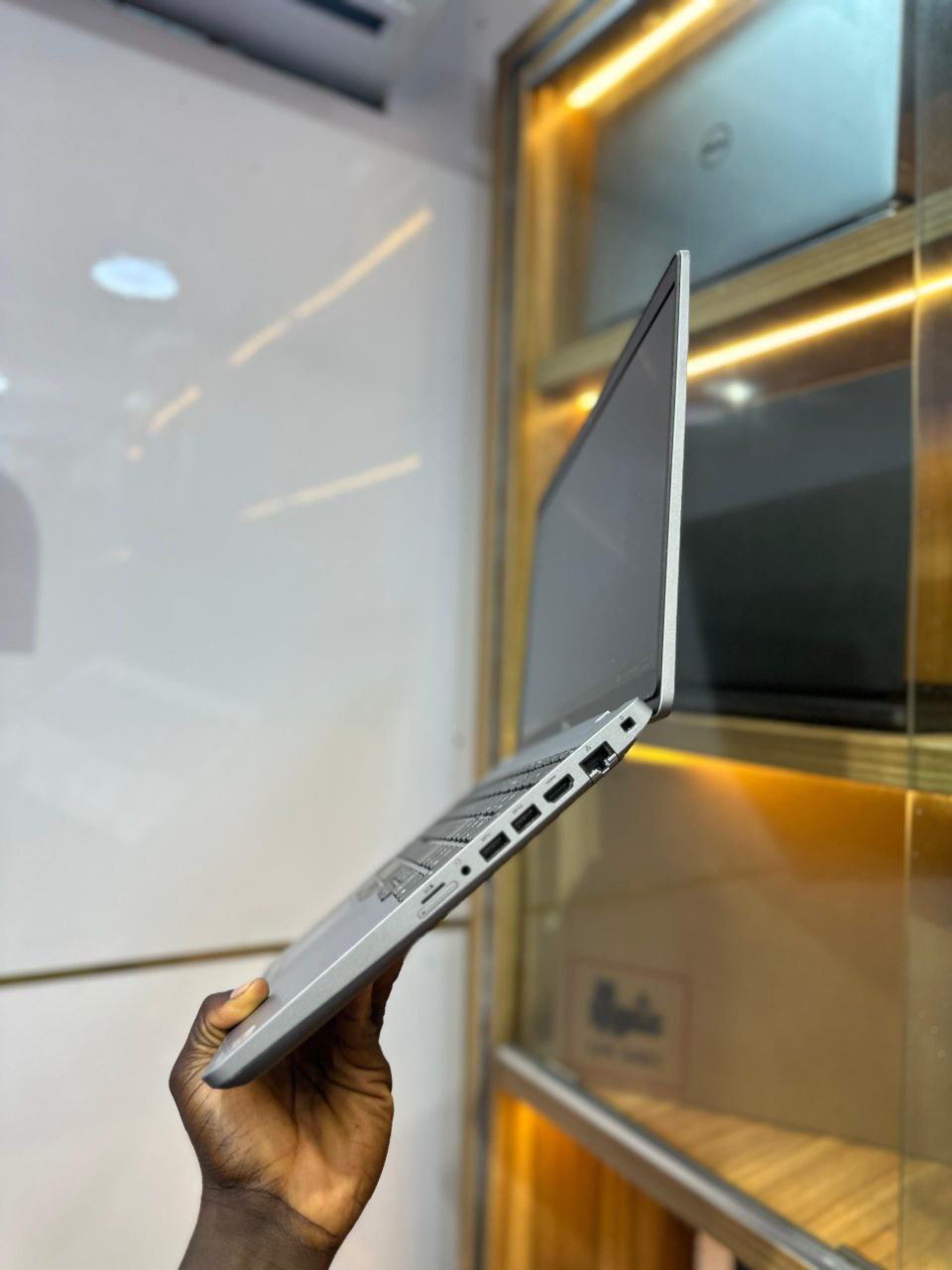 Dell Precision 3551 — photo 3