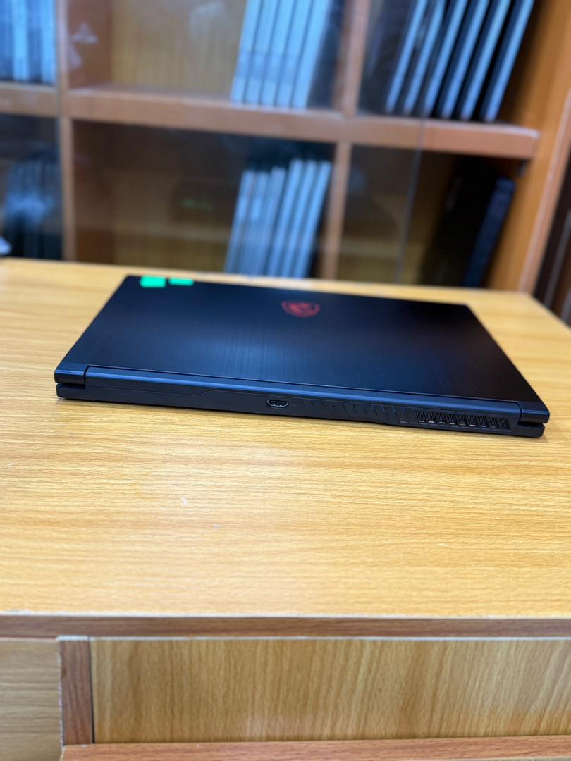 MSI GF63 12VE — photo 6