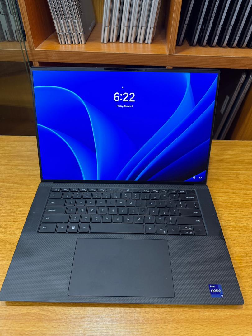 Dell Precision 5570 — photo 1